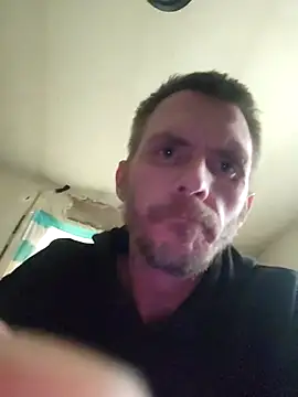 Snapshot of lambomusik chatting on February 25, 2025, 1:50 pm lambomusik online show from February 25, 2025, 1:50 pm