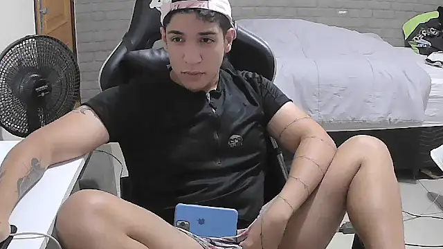 Snapshot of brancooodonto chatting on November 20, 2025, 11:59 pm brancooodonto online show from November 20, 2025, 11:59 pm