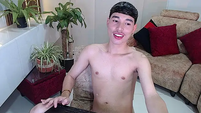 Snapshot of cod_dolll chatting on September 27, 2025, 11:32 pm cod dolll online show from September 27, 2025, 11:32 pm