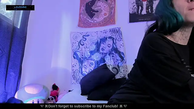 Hisato111 online show from November 6, 2025, 1:56 pm