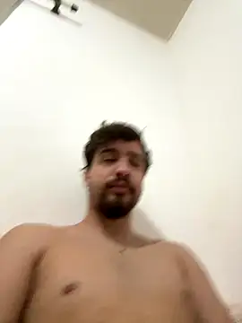 zJaulin online show from October 10, 2025, 5:23 pm