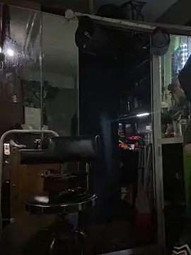 Polaroid White online show from March 2, 2025, 11:07 am