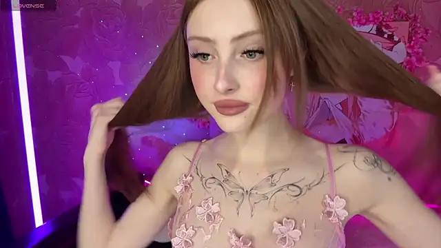 Snapshot of Adele_kawaii chatting on October 28, 2025, 8:40 am Adele kawaii online show from October 28, 2025, 8:40 am