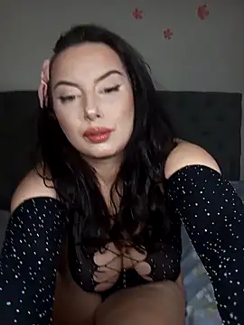 Snapshot of KataleyaSinn chatting on March 12, 2025, 9:12 am KataleyaSinn online show from March 12, 2025, 9:12 am