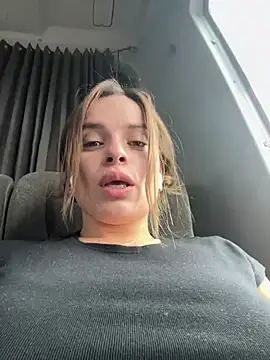 gynna kimera online show from March 6, 2025, 4:07 pm