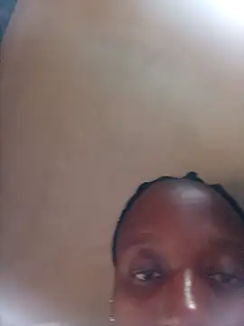 Snapshot of LoveDropss chatting on November 15, 2025, 11:18 am LoveDropss online show from November 15, 2025, 11:18 am