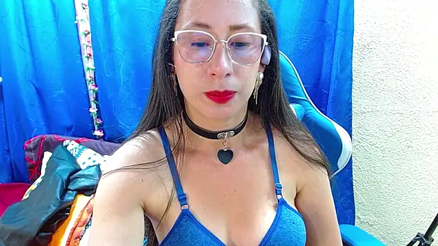 Gia leinn online show from April 11, 2026, 9:52 pm