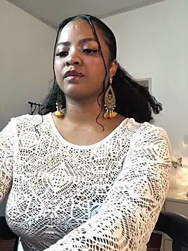 Snapshot of ValerieBlakee chatting on October 17, 2025, 5:37 pm ValerieBlakee online show from October 17, 2025, 5:37 pm