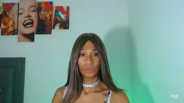 red veltet online show from November 28, 2025, 11:29 pm