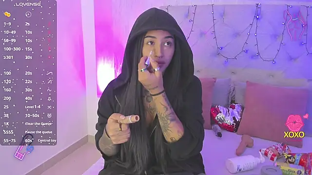 goth tasha online show from October 22, 2025, 7:35 pm