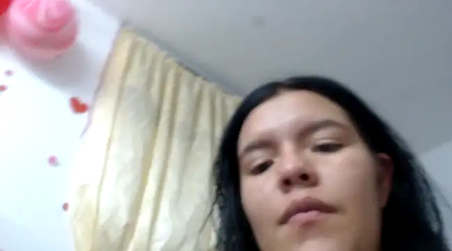 Snapshot of krolay16 chatting on February 22, 2025, 6:50 am krolay16 online show from February 22, 2025, 6:50 am