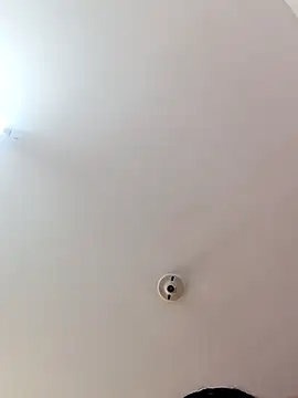 Snapshot of krolay16 chatting on February 26, 2025, 5:17 pm krolay16 online show from February 26, 2025, 5:17 pm