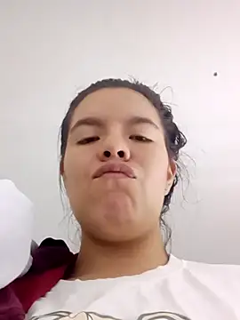 Snapshot of krolay16 chatting on March 10, 2025, 1:56 am krolay16 online show from March 10, 2025, 1:56 am