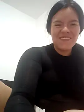 Snapshot of krolay16 chatting on March 11, 2025, 2:21 am krolay16 online show from March 11, 2025, 2:21 am