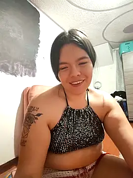 Snapshot of krolay16 chatting on September 13, 2025, 4:23 am krolay16 online show from September 13, 2025, 4:23 am