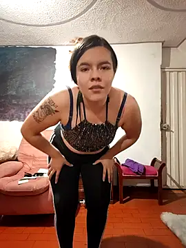 Snapshot of krolay16 chatting on September 27, 2025, 12:04 am krolay16 online show from September 27, 2025, 12:04 am