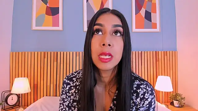 Snapshot of AnnieGibbyns chatting on September 28, 2025, 8:36 pm AnnieGibbyns online show from September 28, 2025, 8:36 pm