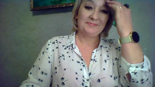 ArielXLoveresss online show from November 9, 2025, 2:48 pm