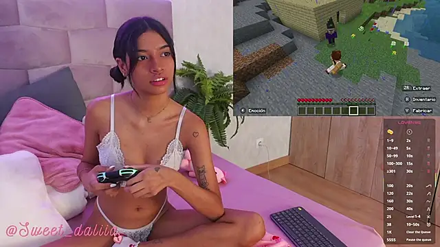 Snapshot of DaliaCruz chatting on September 21, 2025, 4:47 am DaliaCruz online show from September 21, 2025, 4:47 am