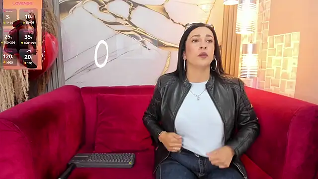 Bella williamss  online show from January 14, 2026, 7:30 pm