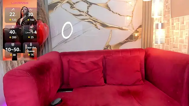 Bella williamss  online show from February 12, 2026, 7:53 pm