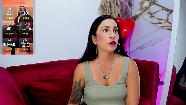 Bella williamss  online show from March 31, 2026, 7:36 pm