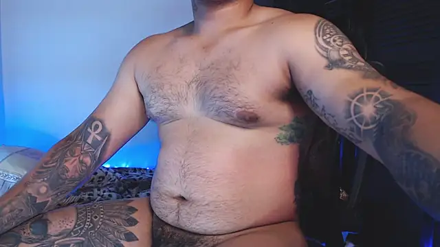 maxflurry  online show from February 18, 2026, 1:56 am