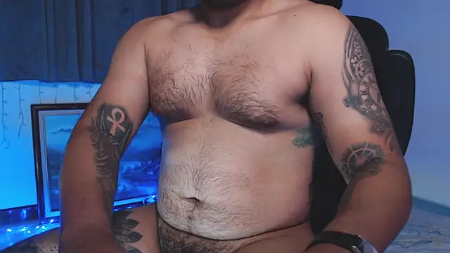 maxflurry  online show from April 4, 2026, 8:56 am