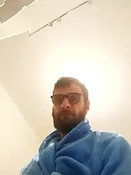 Snapshot of sebik122 chatting on October 31, 2025, 8:43 pm sebik122 online show from October 31, 2025, 8:43 pm