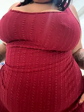 Snapshot of thataa_paixao chatting on November 13, 2025, 6:29 pm thataa paixao online show from November 13, 2025, 6:29 pm