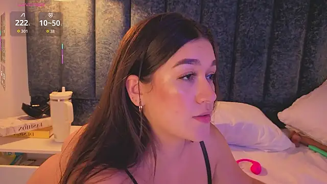 Ariannaa Suarez1 online show from February 3, 2026, 2:53 am