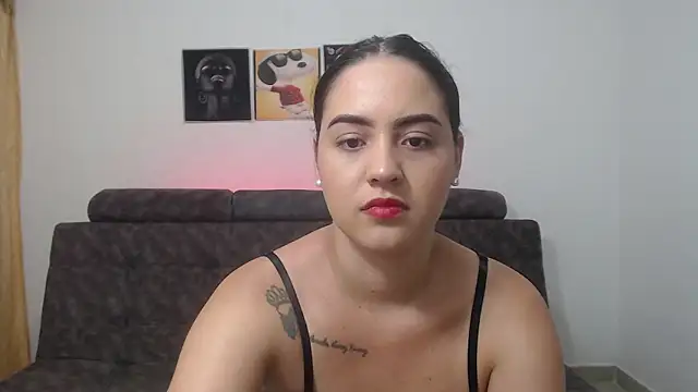 Snapshot of Anthonela_Queen chatting on March 6, 2025, 3:13 pm Anthonela Queen online show from March 6, 2025, 3:13 pm