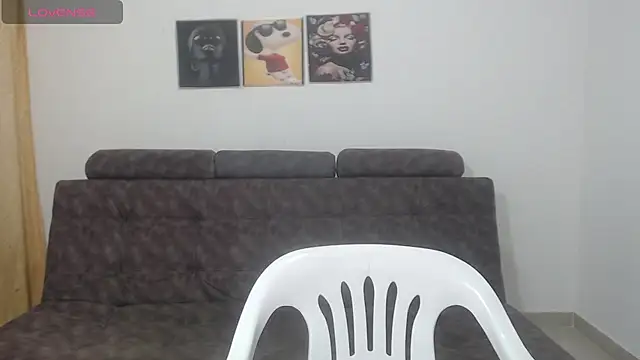 Snapshot of Anthonela_Queen chatting on March 18, 2025, 12:36 pm Anthonela Queen online show from March 18, 2025, 12:36 pm