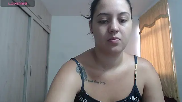Snapshot of Anthonela_Queen chatting on September 12, 2025, 12:49 pm Anthonela Queen online show from September 12, 2025, 12:49 pm