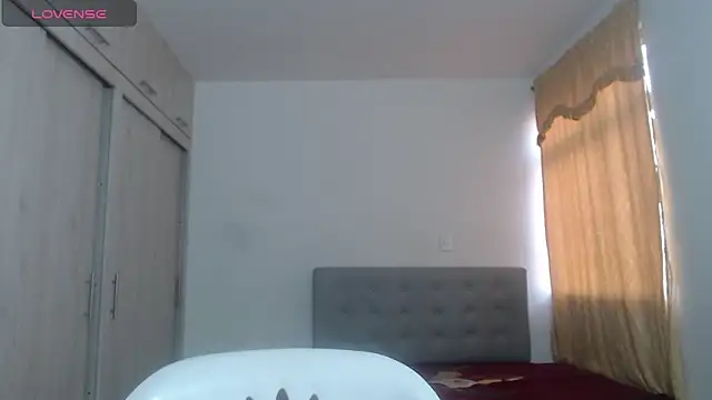 Snapshot of Anthonela_Queen chatting on October 5, 2025, 12:25 pm Anthonela Queen online show from October 5, 2025, 12:25 pm