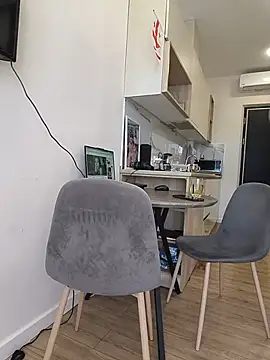  KissMyAss  online show from May 17, 2026, 12:56 pm