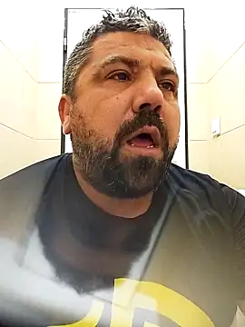 Alexander18edd online show from October 7, 2025, 10:34 am