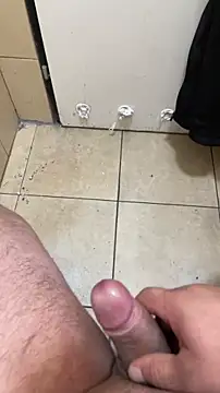 Alexander18edd online show from December 15, 2025, 10:19 am