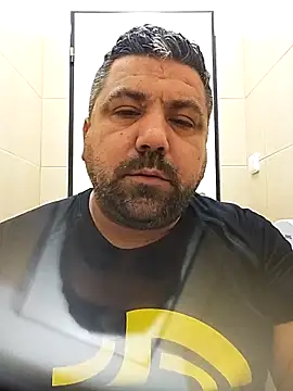 Alexander18edd online show from December 17, 2025, 9:04 am