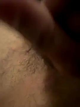 Momo0-9 online show from November 18, 2025, 6:34 pm