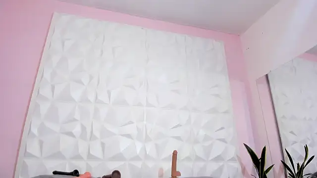 Snapshot of Valeriagomez_ chatting on March 14, 2025, 5:35 pm Valeriagomez online show from March 14, 2025, 5:35 pm