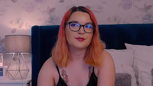 KailyKay online show from September 22, 2025, 6:10 pm