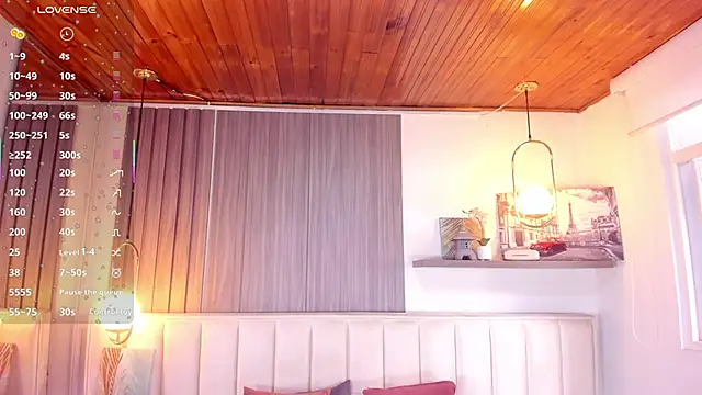 Snapshot of Nicoll_Evans_ chatting on October 9, 2025, 1:09 pm Nicoll Evans online show from October 9, 2025, 1:09 pm