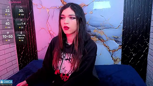 MaeveKuro online show from March 5, 2026, 3:02 am