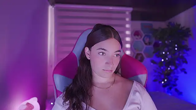 issa monterrey online show from September 26, 2025, 3:16 pm