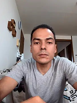 Snapshot of galhegol chatting on September 23, 2025, 5:54 am galhegol online show from September 23, 2025, 5:54 am