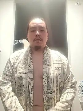 Snapshot of daddykin715 chatting on January 12, 2026, 7:02 am daddykin715 online show from January 12, 2026, 7:02 am