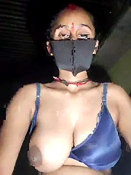 Snapshot of Divya_Chandok chatting on October 6, 2025, 7:55 pm Divya Chandok online show from October 6, 2025, 7:55 pm