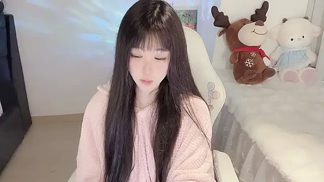 Milla-z online show from November 14, 2025, 9:19 am