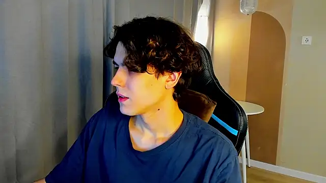 TravisRevas online show from March 3, 2026, 3:34 am